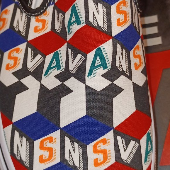 Vans Men's 9.5 Classic Slip On Checker Cube Multi True White VN0A33TB42X - Picture 7 of 14